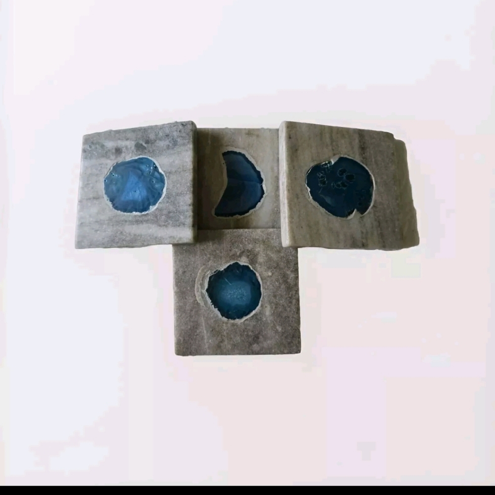 Marble Coasters with Blue Center - set of 4 - Picture 6 of 6